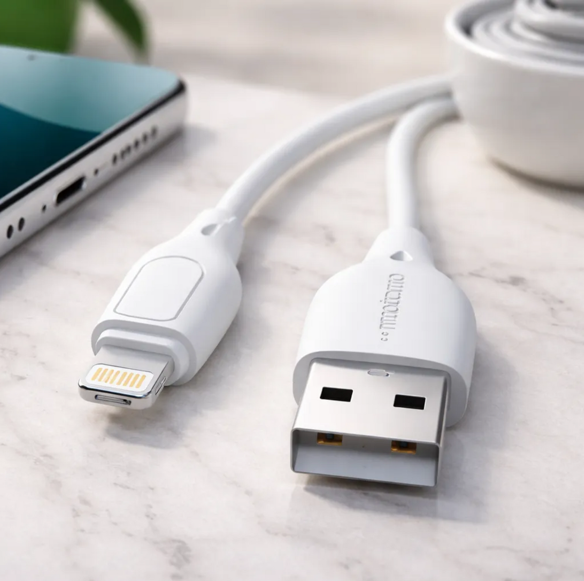 Cable De Carga Y Datos 1m Usb-a Para iPhone Lightning Motomo